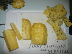 How to dehydrate pineapple!  Super easy and SO much better tasting than the stuff from the store!